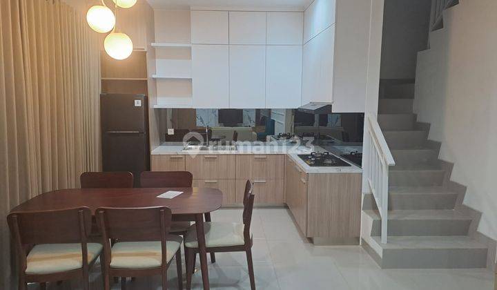 Rumah Bagus Furnished di Pantai Indah Kapuk, Jakarta Utara 2