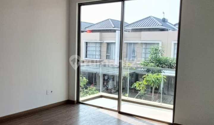 Sewa Rumah 3 Kamar Golf Island 8x15 2 Lantai