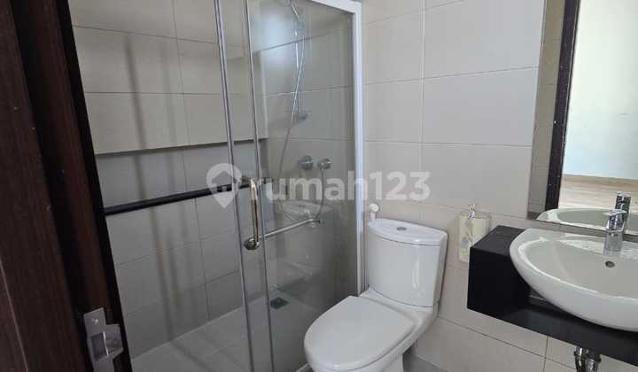 Sewa Rumah Golf Island 8X20 3 Kamar Tidur Siap Huni