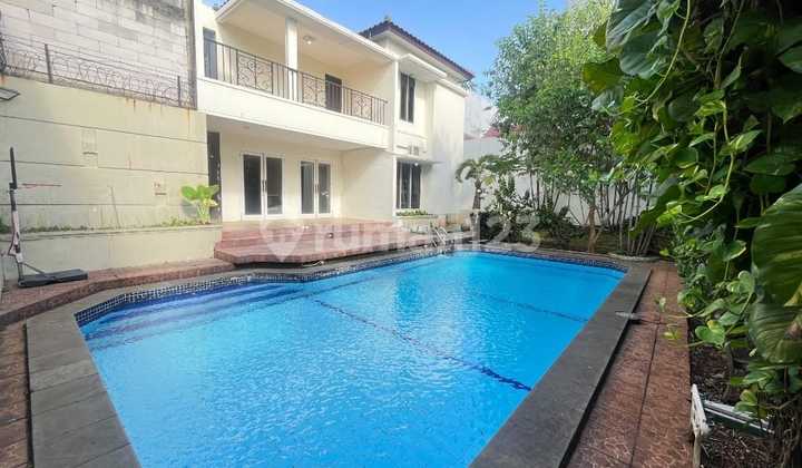 For Rent/Sale: 2-Story House in Kemang Barat - Swimming Pool 2