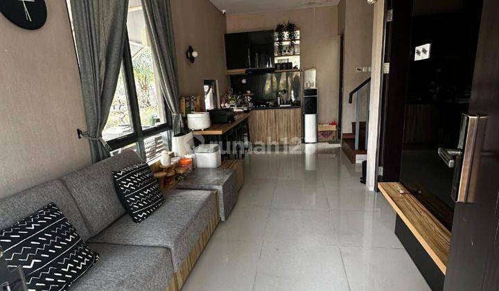 Rumah Hoek Di The First Stone - Fully Furnished By Design Interior 1