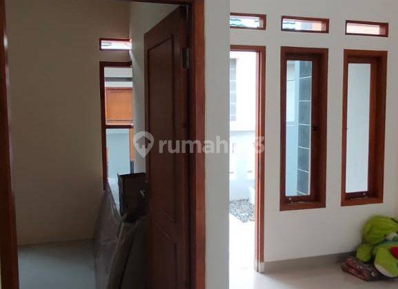 Rumah Ready Free Kompor Tanam,pagar Lokasi Strategis Dekat Stasiun di Citayam. Nego di Lok 9