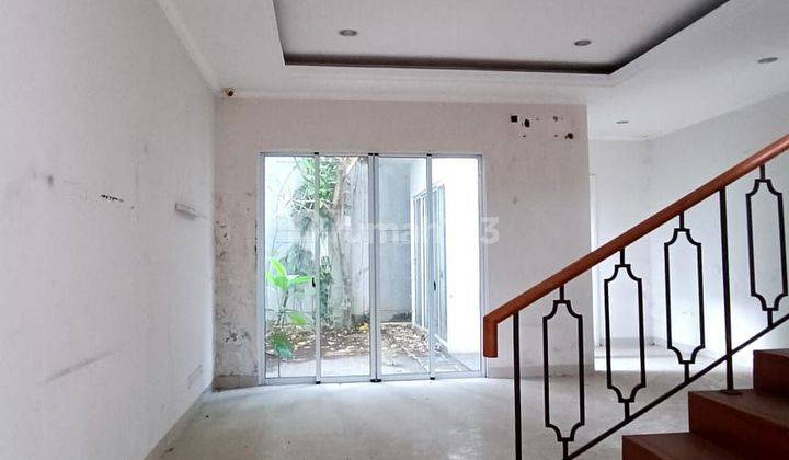 Dijual Cepat Rumah 2 Lantai di Cluster Whitsand, Greenwich, BSD 2