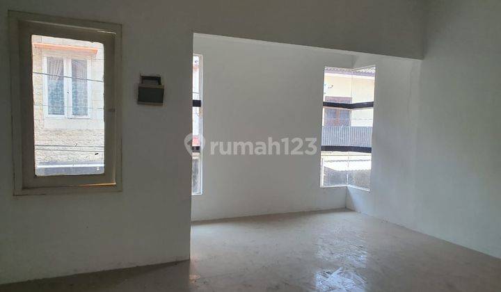 Rumah Lelang Bri, Jambangan, Surabaya 3