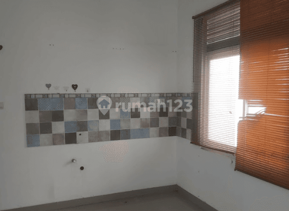 Rumah Lelang Bri, Beji, Depok 1
