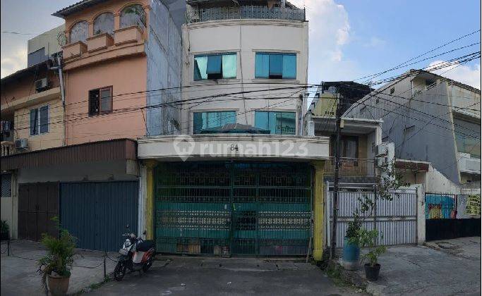 Rumah Lelang Bri, Taman Sari, Jakarta Barat 1