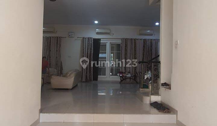 Rumah 2,5 Lantai Dengan Basement di Kuda Laut Semi Furnished SHM 1