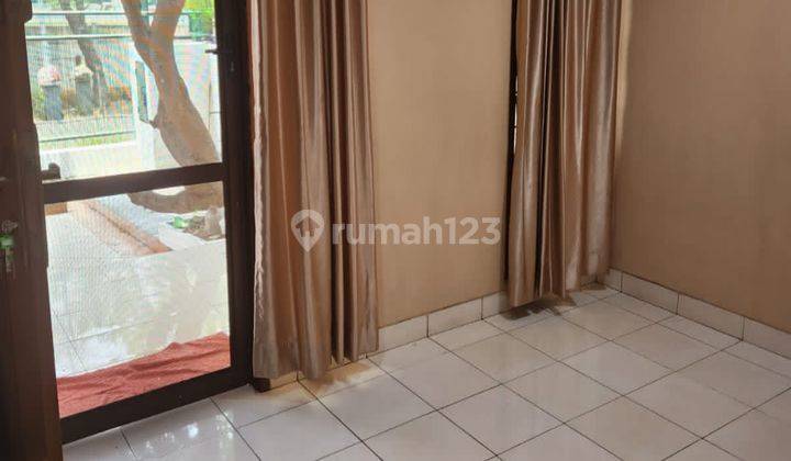 Disewa Rumah 2 Lantai Semi Furnish Di PIK 1 1