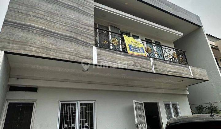 Dijual Rumah Rapih Siap Huni Di Kawasan Pik 1