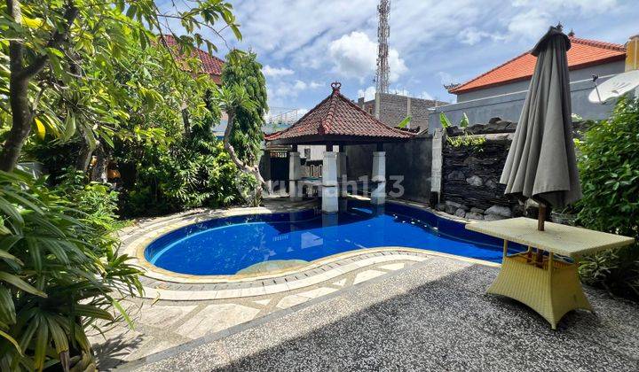 Disewakan Rumah Semi Villa 4 Kamar Tidur di Sidakarya dengan Pool 1
