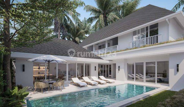 For Sale Luxury Tropical Villa Strategic Location Beach Side Sanur Kauh 1