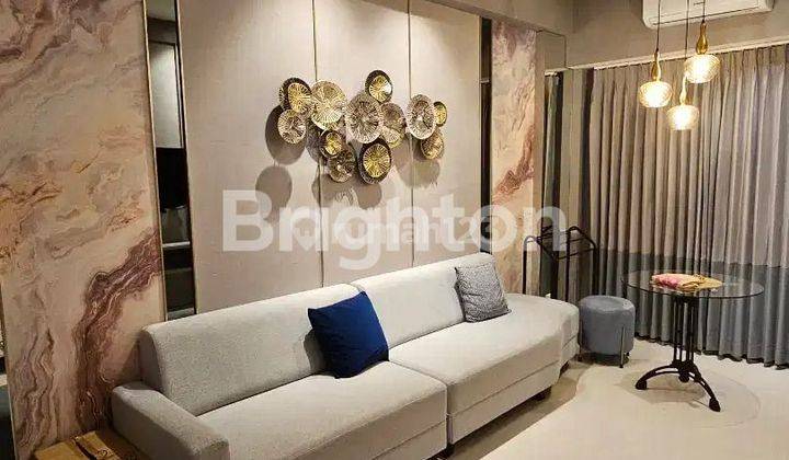 APARTEMEN AMOR PAKUWON CITY TIPE CORNER 2BR VIEW BAZAR DAN POOL FULL FURNISHED INTERIOR MEWAH 1