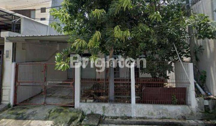 Rumah Hitung Tanah Di Taman Pondok Indah Saat Ini Dijadikan Gudang 1