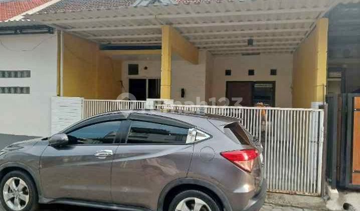 Rumah Siap Huni Taman Pondok Indah Wiyung 2 Lantai Plafon Tunggi
