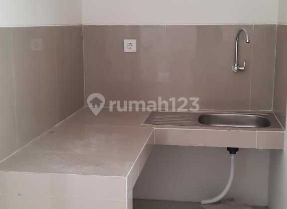 Rumah Greenland Residence Menganti 2 Lantai Kondisi Bagus Terawat 2