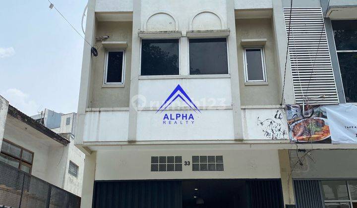 Disewakan Ruko Strategis 3 Lantai Di Sukajadi Bandung 1