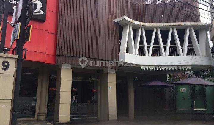Ruang Usaha di Pelajar Pejuang, Bandung 1