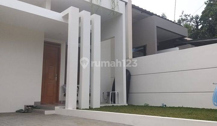 Dijual Rumah di Sarijadi, Bandung 2