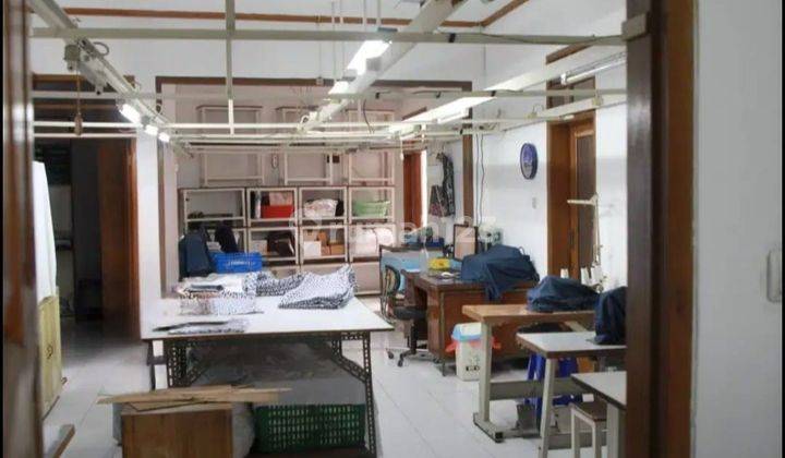 Disewakan Rumah Besar Dan Luas Daerah Cikutra Bandung Kota 2