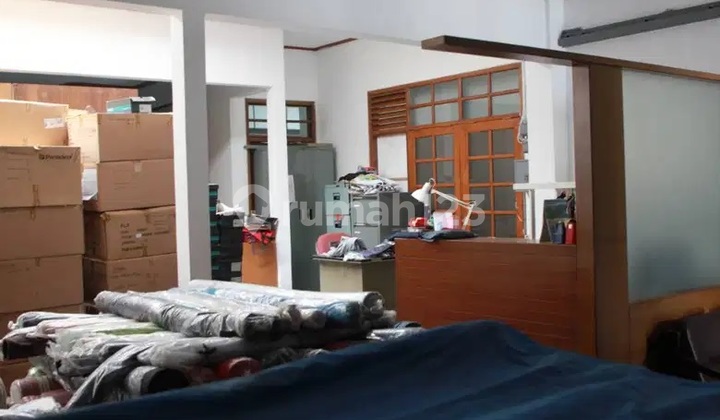 Disewakan Rumah Besar Dan Luas Daerah Cikutra Bandung Kota 9