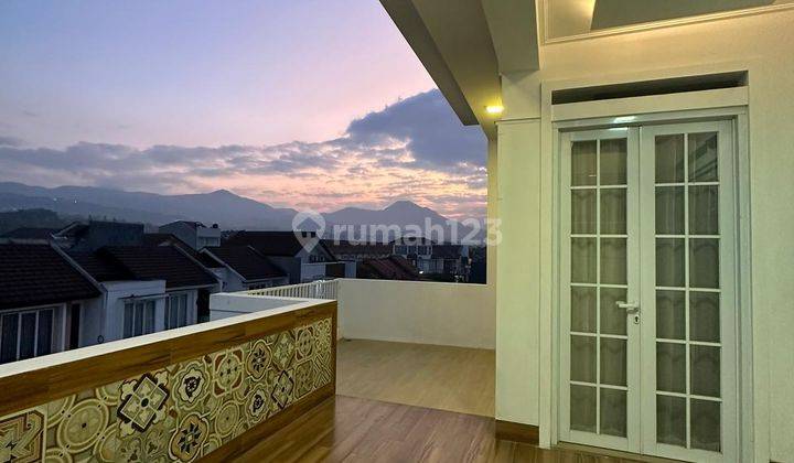 Dijual Rumah Modern 3 Lantai di Komplek Antapani Bandung Kota 1