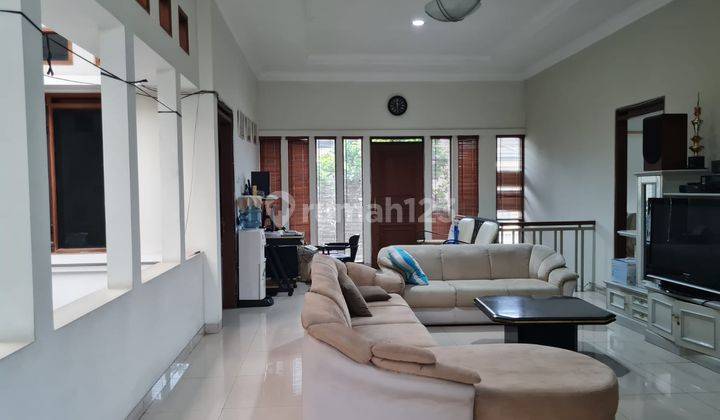 Dijual Rumah Besar Klasik di Mohamad Toha Bandung Kota 1