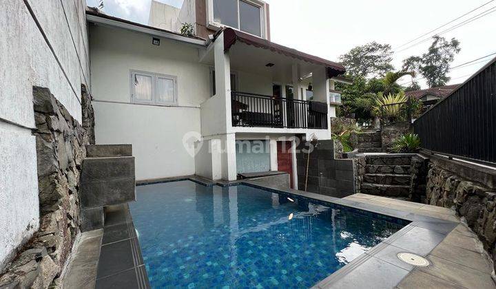 Dijual Rumah Modern di Dago Giri Bandung Kota Full Furnished 1