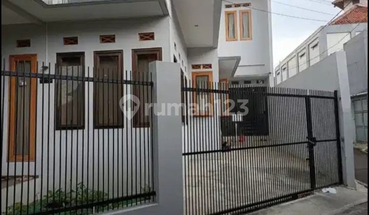 Rent a Furnished House in Sarijadi Housing, Bandung City