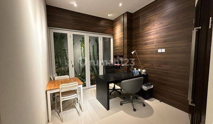 Dijual Rumah Modern Full Furnished di Komplek Sukahaji Bandung 2