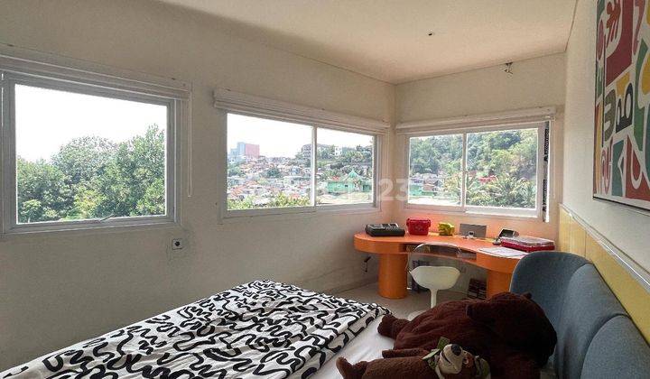 Dijual Rumah Modern Furnished View Lembah di Kampung Padi Dago 1