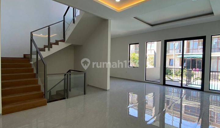 Dijual Rumah Baru Unit Terbatas Kualitas Premium di Setraduta 2