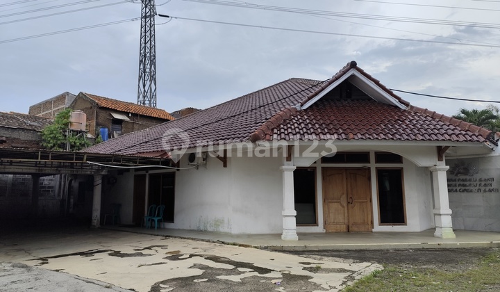 Dijual Ruang Usaha di Mainroad Cinunuk Cibiru Bandung Kota