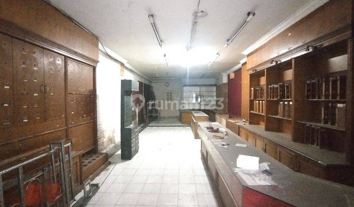 Ruko Pinggir Jalan Asia Cocok Utk Usaha Maupun Kantor 16
