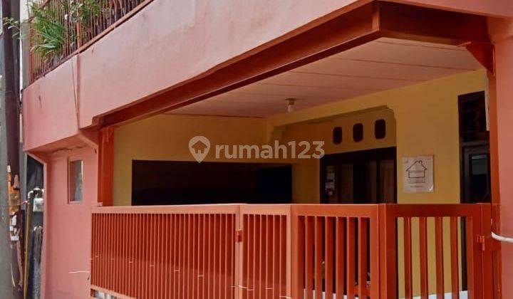 Rumah 2 Lantai Tengah Kota Bogor 1