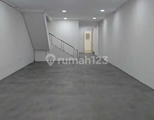 For Sale 2-Story Shop House Ready to Occupy in Sunter For Sale 2-Story Shop House Ready to Occupy in Sunter