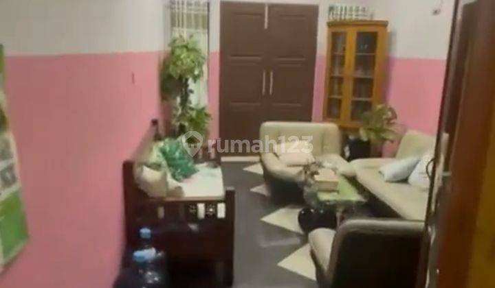 Rumah 2 Lantai Koja Jakut, Strategis Siap Huni Dijual Cepat 2