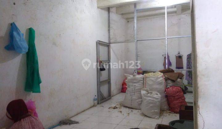 RUKO PEDAMARAN TENGAH KOTA PASAR JOHAR SEMAWIS USAHA HASIL BUMI 3
