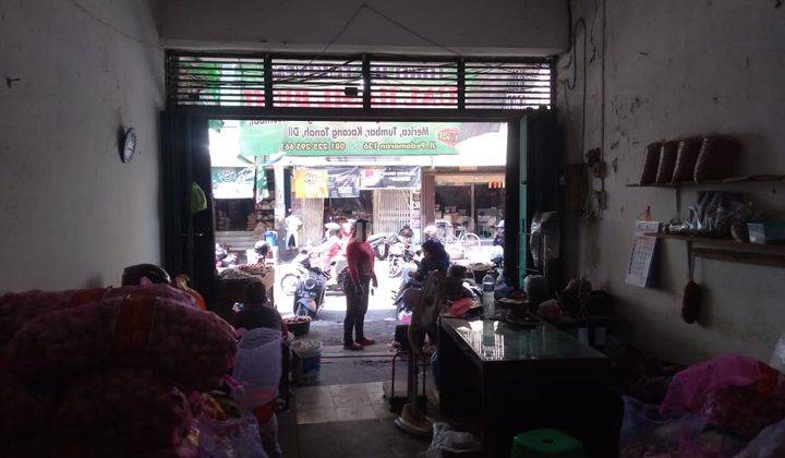 RUKO PEDAMARAN TENGAH KOTA PASAR JOHAR SEMAWIS USAHA HASIL BUMI 8