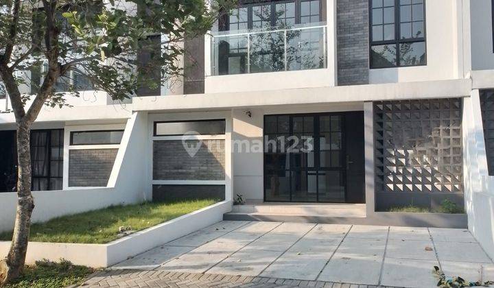 Rumah Kontrakan 2 Lantai Shm Bagus Utara Bsb The Miles 1