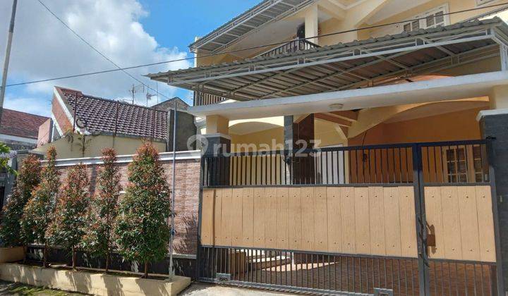 Dijual rumah di jalan gunung-gunung, selangkah dari Unmer 1