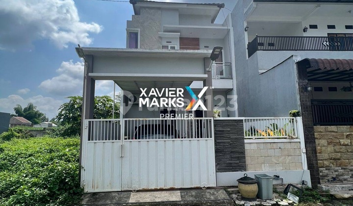 Dijual Rumah 2 Lantai Siap Huni di Banjararum Singosari Malang