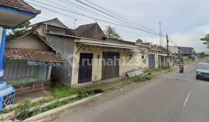 Dijual Cepat Rumah Usaha di Poros Jalan Semanding Raya Kepanjen
