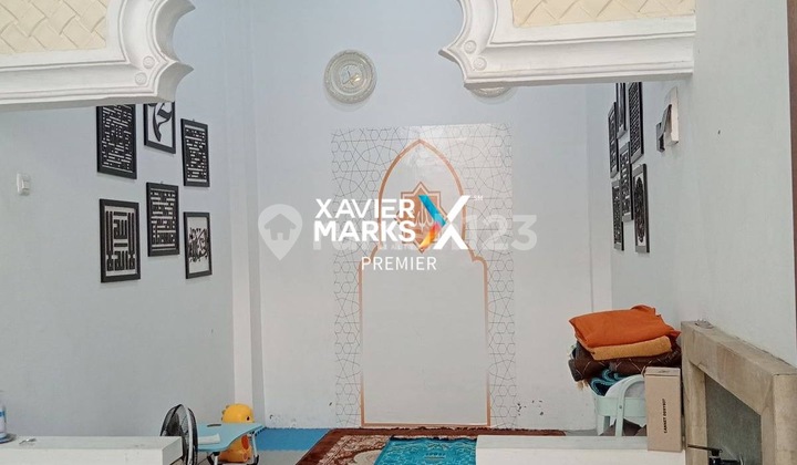 For Sale: 2-Story House in Well-Maintained Condition, Semi-Furnished, in Junrejo. 2