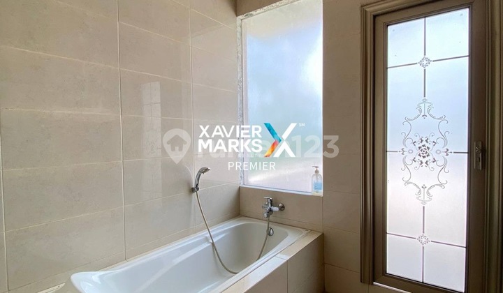 For Sale Luxury House + Private Pool in Valley Block Araya Malang 2