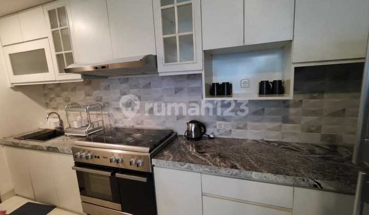 Disewakan Apartemen Kensington Kelapa Gading 2
