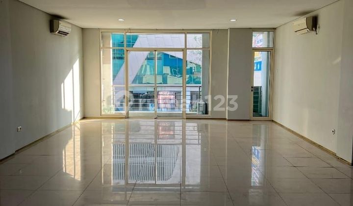 Disewakan Ruko Kirana Boutique 4 Lantai Kelapa Gading 