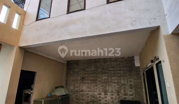 For sale, move-in ready house, hook position in Permata Biri Cilieuyi, Bandung. 2