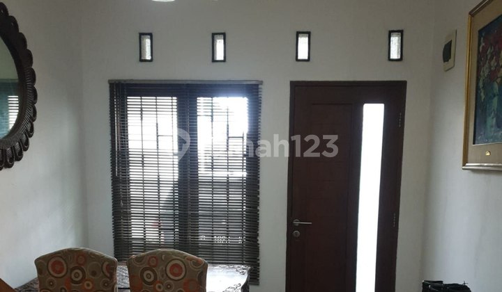 For Quick Sale, Ready-to-Use House in Arcamanik, Bandung 2