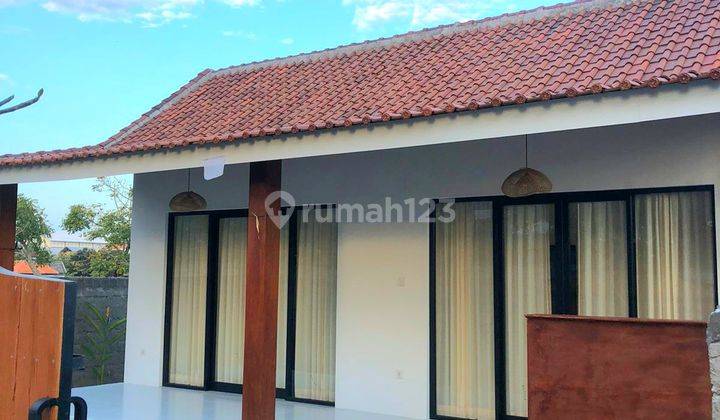 Beautiful House In Padonan Canggu For Yearly Rent 1