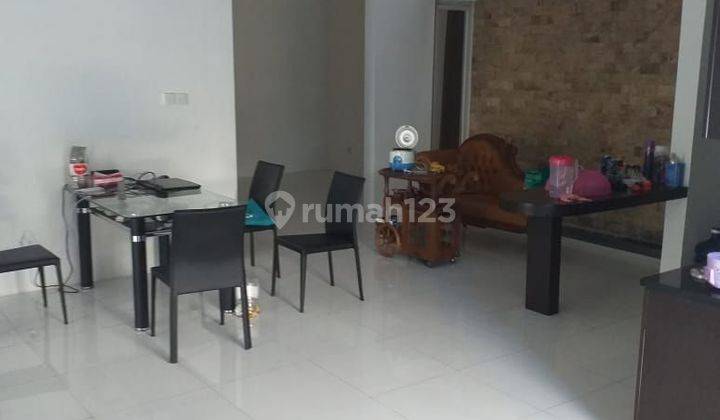 Rumah Modern Minimalis Kuta Palace Residence Dijual 2